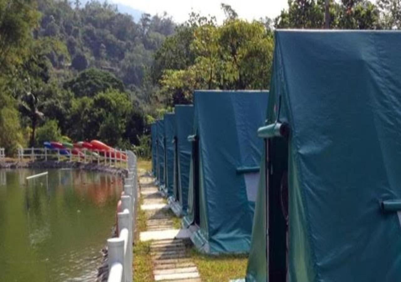 Paradise Valley Resort Broga Semenyih Exterior foto